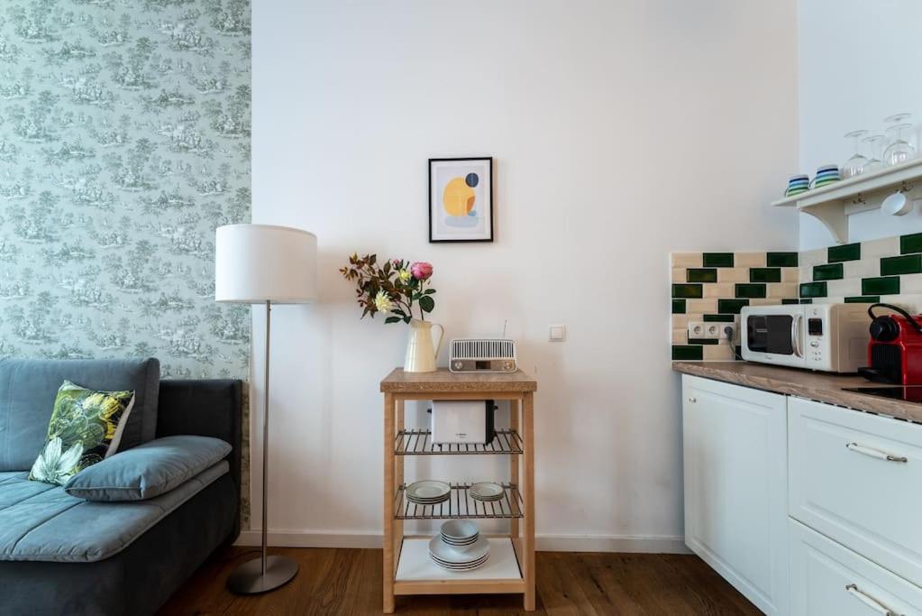 Apartament Sleek 1Br Flat Near Center By Hm Wiedeń Zewnętrze zdjęcie